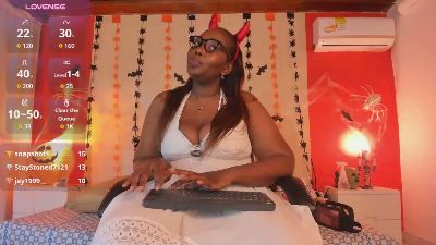 NikollSalas live cam on Cam4