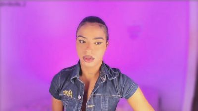 Nikolle_23cts live cam on Cam4