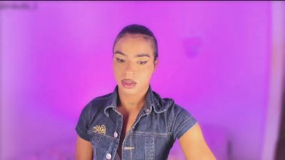Nikolle_23cts live cam on Cam4