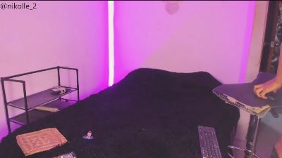 Nikolle_23cts live cam on Cam4