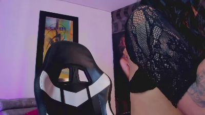 Nikollhot2026 live cam on Cam4