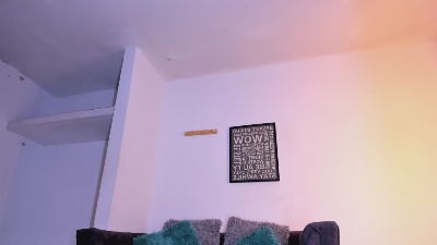 Nikollhot2026 live cam on Cam4