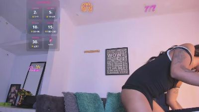 Nikollhot2026 live cam on Cam4