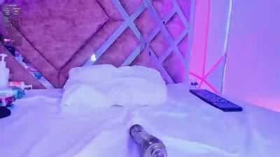 NinaBloom live cam on Cam4