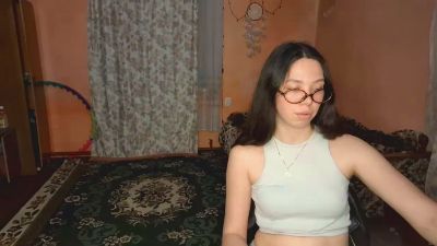 NinaEstell live cam on Cam4