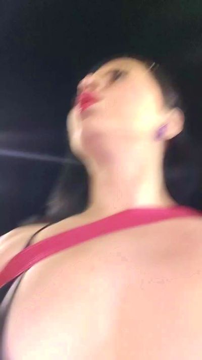Nina_Blakex live cam on Cam4