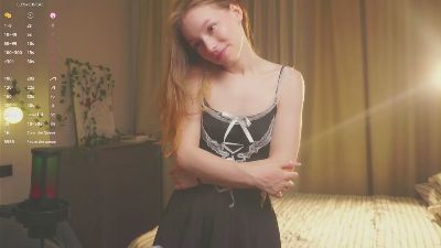 NinfaManivong live cam on Cam4