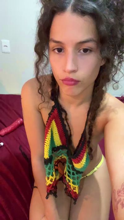 Ninfi live cam on Cam4