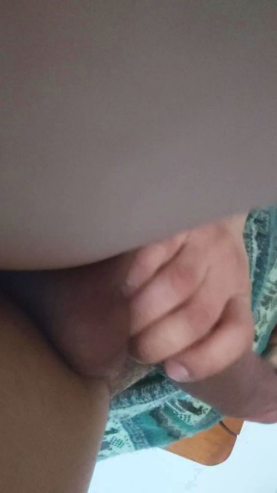 Ninfomano420 live cam on Cam4