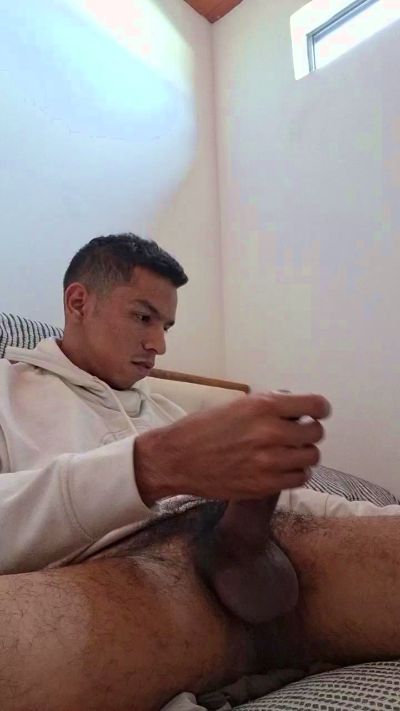 Nino_sty live cam on Cam4