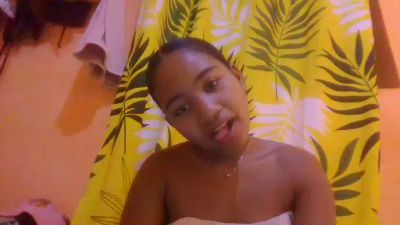Niriola live cam on Cam4