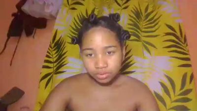 Niriola live cam on Cam4