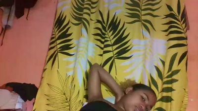 Niriola live cam on Cam4