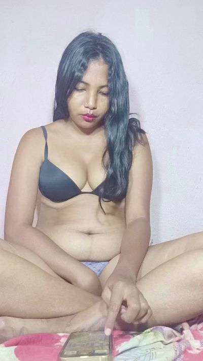 Niryah live cam on Cam4