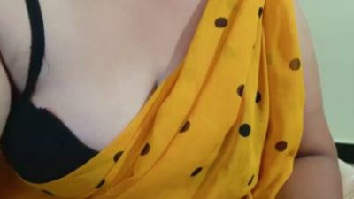 NishaLRaja live cam on Cam4