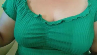 NishaLRaja live cam on Cam4