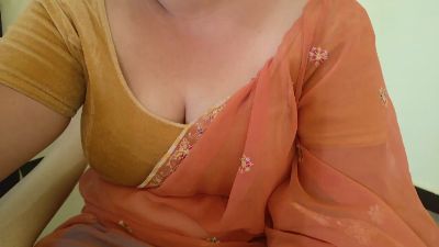 NishaLRaja live cam on Cam4