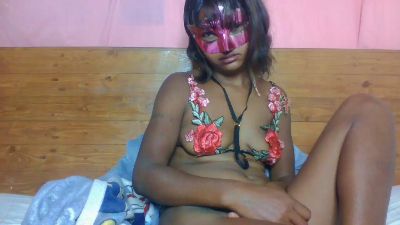 Nissy_Sexee live cam on Cam4