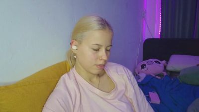 NitaZeyadeh live cam on Cam4