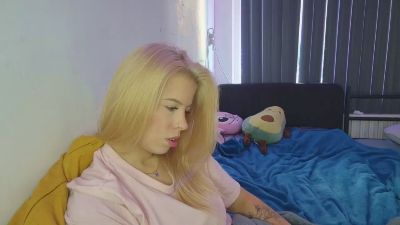 NitaZeyadeh live cam on Cam4