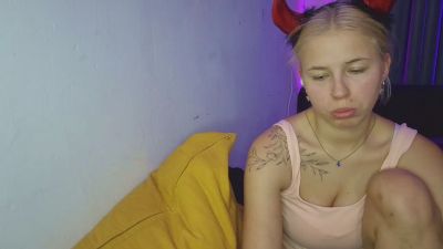 NitaZeyadeh live cam on Cam4