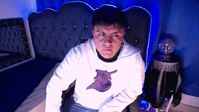 NoahBrowns_ Прямой эфир на Cam4