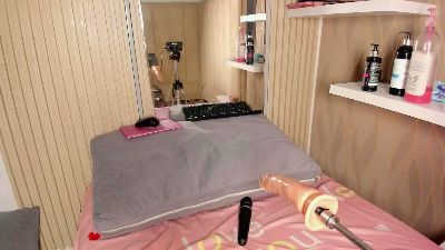 NoahBrunette1 live cam on Cam4