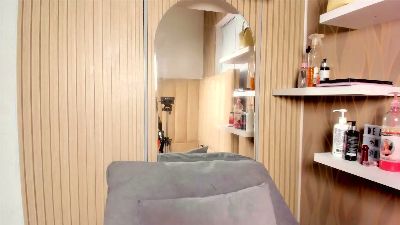 NoahBrunette1 live cam on Cam4