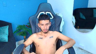 Profile and Statistics for Noah_JONES_ on Cam4