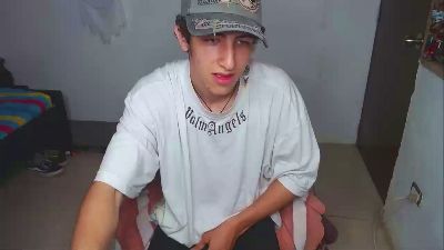 Noah_sokolov_ live cam on Cam4