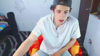 Noah_sokolov_ live cam on Cam4