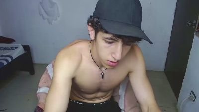 Noah_sokolov_ live cam on Cam4