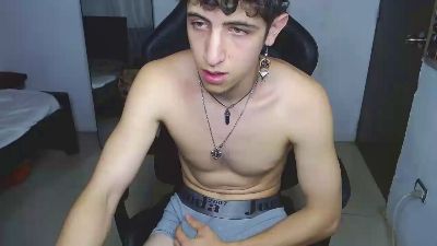 Noah_sokolov_ live cam on Cam4