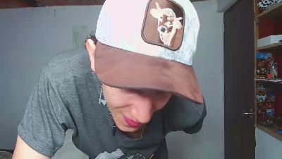Noah_sokolov_ live cam on Cam4