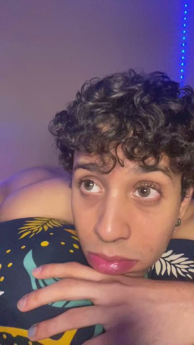 Noahscott06 live cam on Cam4