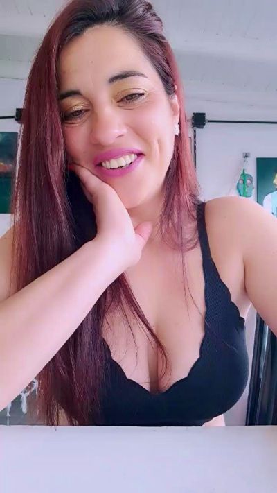 Noehott live cam on Cam4