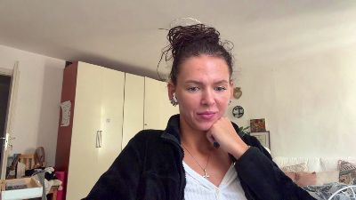NoellaNadine live cam on Cam4