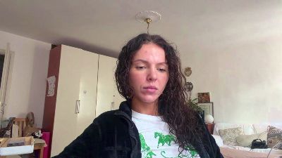 NoellaNadine live cam on Cam4