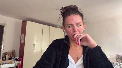 NoellaNadine live cam on Cam4