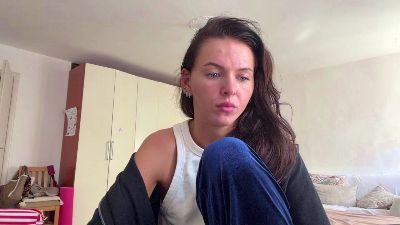 NoellaNadine live cam on Cam4