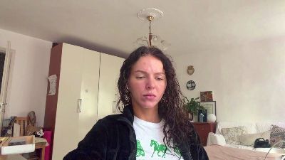 NoellaNadine live cam on Cam4