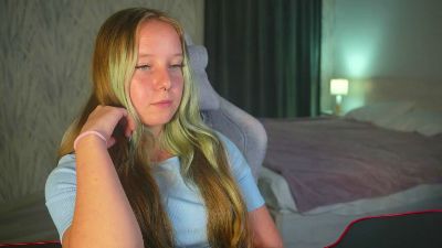 NoellaRiddle webcam