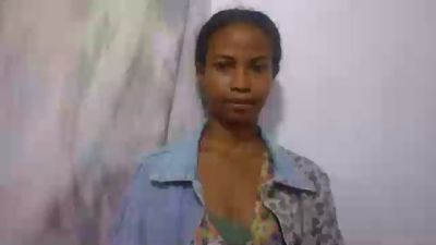 Noelysambatra live cam on Cam4