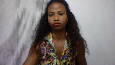 Noelysambatra live cam on Cam4