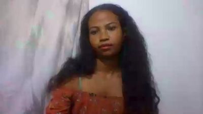 Noelysambatra live cam on Cam4