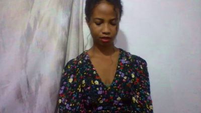 Noelysambatra live cam on Cam4