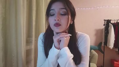 NohemiMcfatter live cam on Cam4