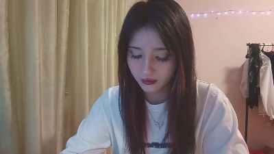 NohemiMcfatter live cam on Cam4