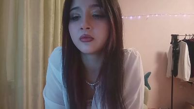 NohemiMcfatter live cam on Cam4