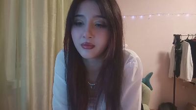 NohemiMcfatter live cam on Cam4